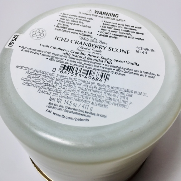 ICED CRANBERRY SCONE 3 Wick candle - Picture 3 of 3